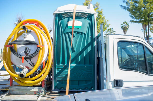 Portable Toilet Options We Offer in Osceola, WI