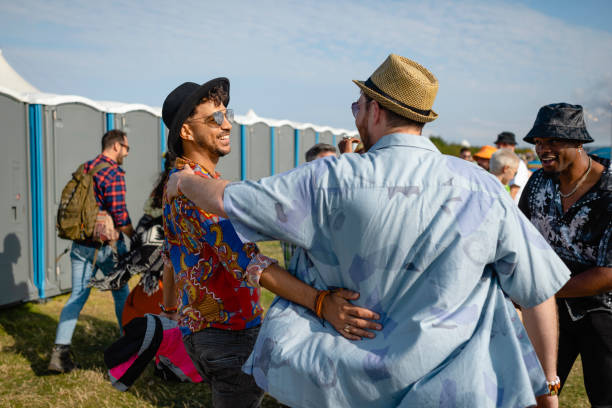 Best Affordable porta potty rental  in Osceola, WI